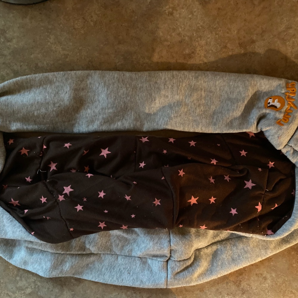Furry Fido Gray Reversible Pet Sling